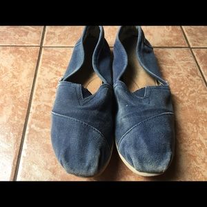 TOMS